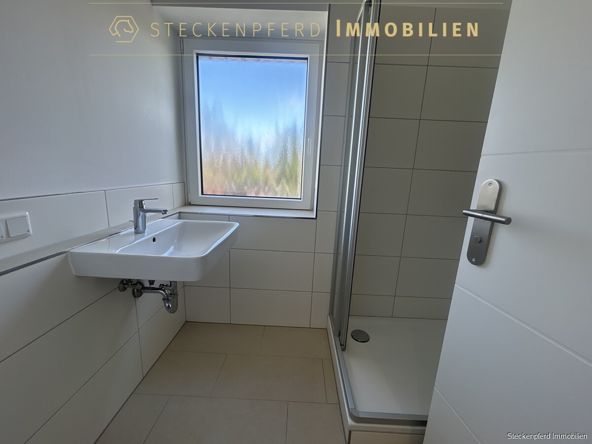Moderne 2-Z-Wohnung, Erstbezug nach Renovierung, ca. 45 m² - Photo 2